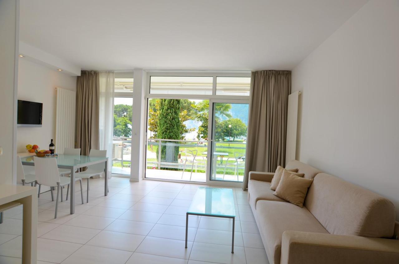 Club Nautico - Phoenix Studio Lake View Riva Zewnętrze zdjęcie