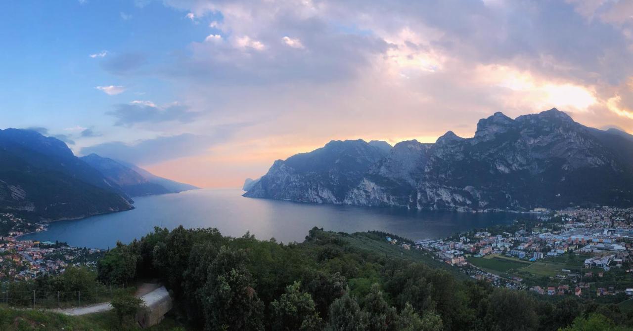 Club Nautico - Phoenix Studio Lake View Riva Zewnętrze zdjęcie